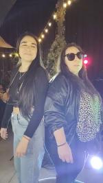 Jueves f