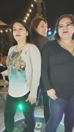 Jueves f