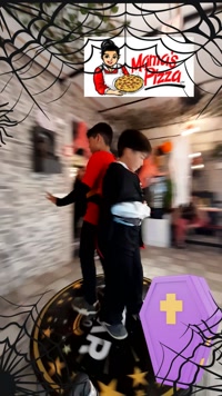 Mama Pizza Halloween