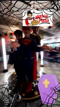 Mama Pizza Halloween