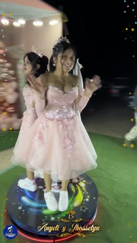 Mis 15 años Gemelas