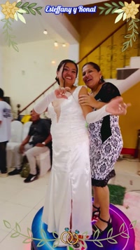 Nuestra Boda E + R